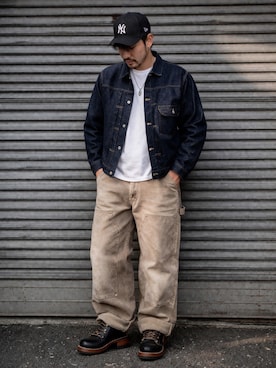 「TCB jeans（ティーシービージーンズ）のアイテム」を使った、AIファッションコーデさん（メンズ・165cm）の春コーディネート