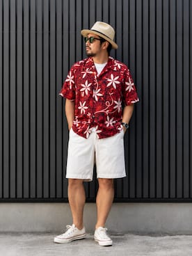 「アイテム（ハット、ベージュ系）」を使った、AIファッションコーデさん（メンズ・165cm）の夏コーディネート