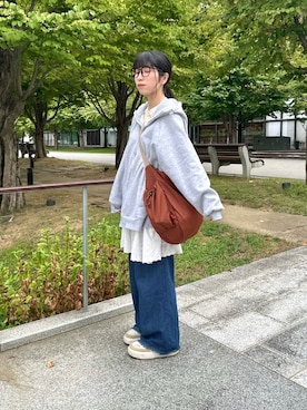「アイテム（パーカー）」を使った、おさるさん（レディース・153cm）の秋コーディネート