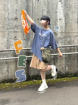 「アイテム（チノパンツ）」を使った、おさるさん（レディース・153cm）の夏コーディネート