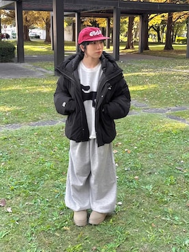 「アイテム（スリッポン）」を使った、おさるさん（レディース・153cm）の秋コーディネート