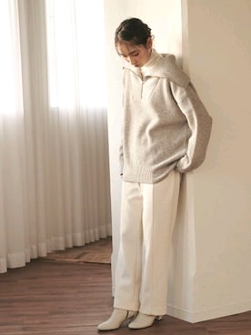 「Droite lautreamont（ドロワットロートレアモン）のブークレーストレッチパンツ《洗える》（その他パンツ、ホワイト系）」を使った、droite_zozoさん（レディース・160cm）の秋コーディネート
