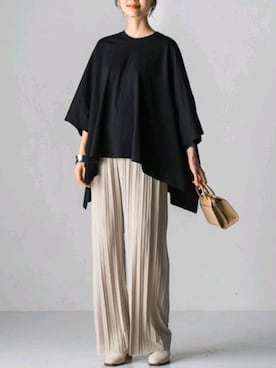 「Droite lautreamont（ドロワットロートレアモン）の【WEB別注】ポンチョ風コットンカットソー（Tシャツ/カットソー、ブラック系）」を使った、droite_zozoさん（レディース・160cm）の夏コーディネート