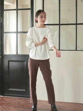 「Droite lautreamont（ドロワットロートレアモン）のタックショルダーコットンプルオーバー≪洗える≫（Tシャツ/カットソー、ホワイト系）」を使った、droite_zozoさん（レディース・160cm）の秋コーディネート