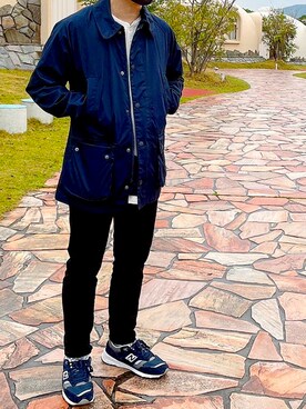 「Barbour」｜「アイテム（トレンチコート）」を使った、yoさん（メンズ・170cm）の夏コーディネート