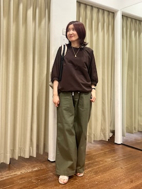 「EKAL（エカル）のDOT AIR SHORT-SLEEVE PULLOVER（Tシャツ/カットソー、ブラウン系）」を使った、idetomoさん（レディース・156cm）の春コーディネート