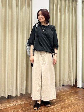 「EKAL（エカル）のDOT AIR SHORT-SLEEVE PULLOVER（Tシャツ/カットソー、ブラック系）」を使った、idetomoさん（レディース・156cm）の春コーディネート