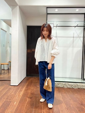 「URBAN RESEARCH DOORS（アーバンリサーチドアーズ）のラメ刺繍ブラウス（シャツ/ブラウス）」を使った、idetomoさん（レディース・156cm）の秋コーディネート