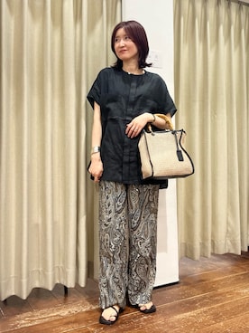 「かぐれ（カグレ）のリネンWポケットフレンチシャツ（シャツ/ブラウス、ブラック系）」を使った、idetomoさん（レディース・156cm）の夏コーディネート