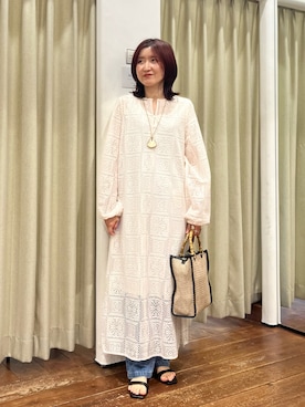 「URBAN RESEARCH DOORS（アーバンリサーチドアーズ）のレースワンピース（ワンピース、ベージュ系）」を使った、idetomoさん（レディース・156cm）の春コーディネート