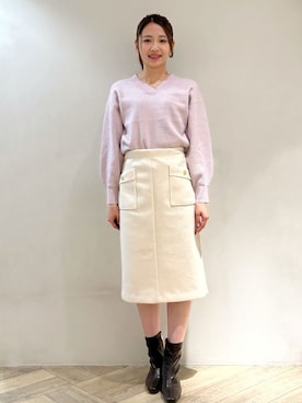 「index（インデックス）の片畦Vネックボクシーパフニット【洗濯機OK】（ニット/セーター、ピンク系）」を使った、yuikaさん（レディース・167cm）の秋コーディネート