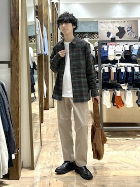 「旅行」｜りょうさん（メンズ・166cm）の冬コーディネート