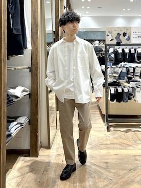 「GLOBAL WORK（グローバルワーク）のアイテム（シューズ）」を使った、りょうさん（メンズ・166cm）の春コーディネート