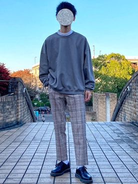「GU（ジーユー）のアイテム（スラックス）」を使った、りょうさん（メンズ・166cm）の秋コーディネート