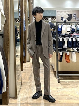 「デート/ロマンティック」｜「アイテム（レッグウェア）」を使った、りょうさん（メンズ・166cm）の秋コーディネート