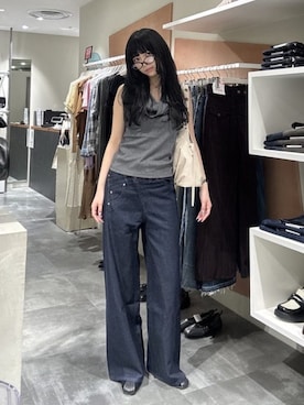 「SLY（スライ）のアイテム（パンツ）」を使った、SLY officialさん（レディース・170cm）の夏コーディネート