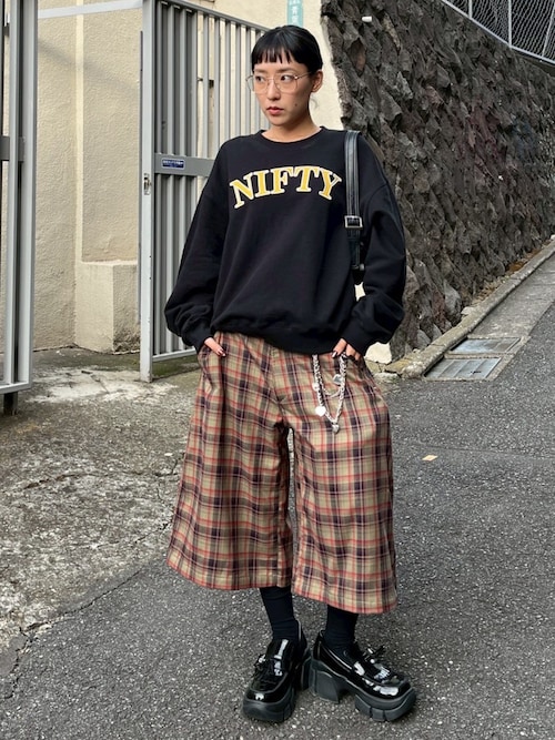 【ZOZO限定カラーあり】APPLIQUE LOGO SW TOPS アップリケ ロゴ スウェット トップス 秋服 冬服　トレーナー