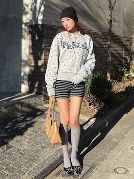 SLY officialさんのコーディネート