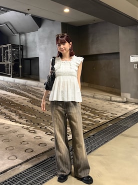 「SLY（スライ）のアイテム（パンツ）」を使った、SLY officialさん（レディース・163cm）の夏コーディネート