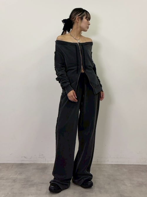 SLY オフショルダー ジッパー付き スウェット新品未使用タグ付き SLY トレーナー スウェット OFF SHOULDER SWEAT TOPS オフ