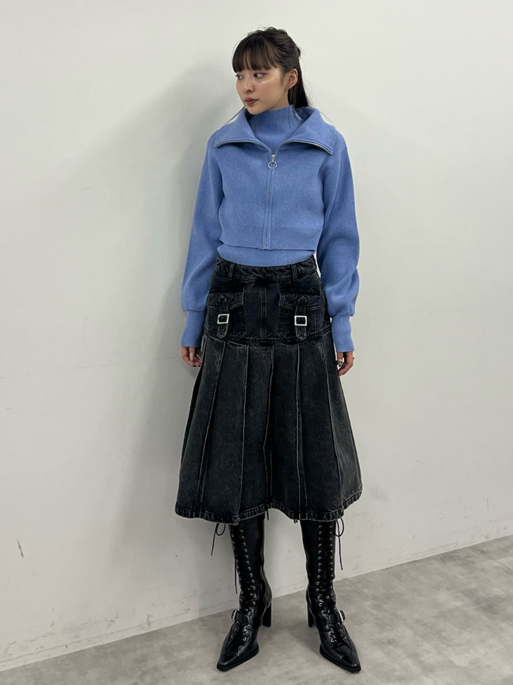 SLY（スライ）の「L/W OVER DYE PLEATS M/SK ローウエスト