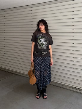 SLY officialさんのコーディネート