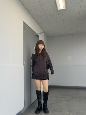 「SLY（スライ）のアイテム（パンツ）」を使った、SLY officialさん（レディース・151cm）の秋コーディネート