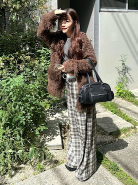 「SLY（スライ）のアイテム（ショルダーバッグ）」を使った、SLY officialさん（レディース・160cm）の秋コーディネート