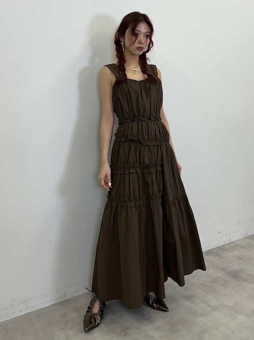 国内発送・すぐ届く 【The Row】アシンメトリーワンピース すぐお届け】フライングスリーブ アシンメトリーワンピース