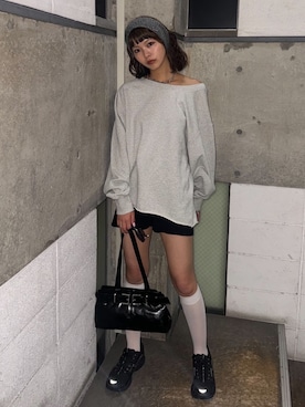 「アイテム（ヘアバンド）」を使った、SLY officialさん（レディース・164cm）の秋コーディネート