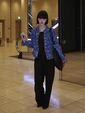 「SLY（スライ）のアイテム」を使った、小山モモさん（レディース・167cm）の春コーディネート