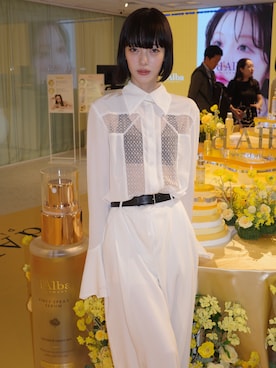 「FETICO（フェティコ）のアイテム」を使った、小山モモさん（レディース・167cm）の夏コーディネート
