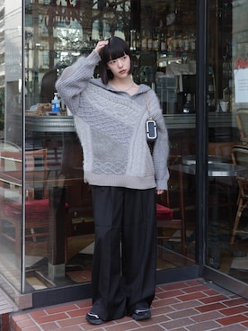 「MARC JACOBS（マークジェイコブス）のアイテム」を使った、小山モモさん（レディース・167cm）の冬コーディネート