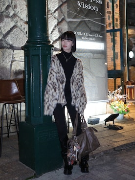 「PERVERZE（パーバーズ）のアイテム」を使った、小山モモさん（レディース・167cm）の春コーディネート