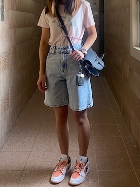 「CHEVIGNON（シェビニオン）のアイテム」を使った、MadMag Yan🐽さん（レディース・157cm）の秋コーディネート