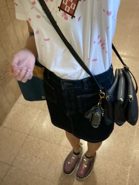 「CHEVIGNON（シェビニオン）のアイテム」を使った、MadMag Yan🐽さん（レディース・157cm）の秋コーディネート