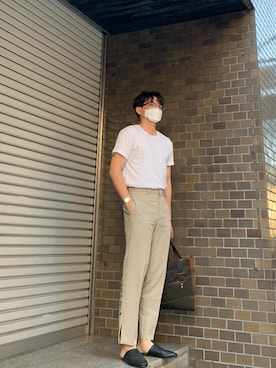 「Hanes」｜「アイテム（スラックス）」を使った、ハンギョルさん（メンズ・177cm）の夏コーディネート