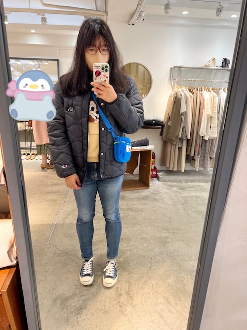 【新品】にゃーchampionコラボ　キルティングジャケット Champion（チャンピオン）の「にゃーとチャンピオンのキルト