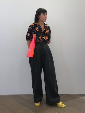 「aloha blossom（アロハブロッサム）の【Aloha Blossom/アロハブロッサム】BIRDS OF PARADISE shirts（シャツ/ブラウス）」を使った、ナズさん（レディース・157cm）の夏コーディネート