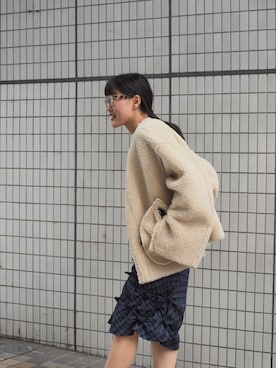 「YOKE（ヨーク）のアイテム」を使った、ナズさん（レディース・157cm）の秋コーディネート