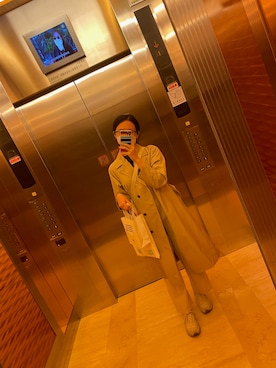 「UNIQLO（ユニクロ）のアイテム（トレンチコート）」を使った、Lonaさん（レディース・162cm）の春コーディネート