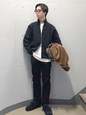 「SHIPS（シップス）のアイテム（Tシャツ/カットソー）」を使った、東松さん（メンズ・168cm）の秋コーディネート