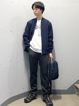 「SHIPS（シップス）のアイテム（パンツ）」を使った、東松さん（メンズ・168cm）の春コーディネート