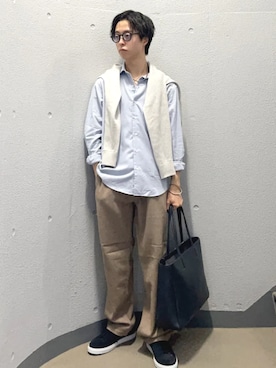 「カシミヤ」｜「アイテム（チノパンツ）」を使った、東松さん（メンズ・168cm）の秋コーディネート