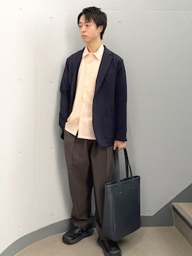 「アイテム（テーラードジャケット、ブルー系）」を使った、東松さん（メンズ・168cm）の秋コーディネート