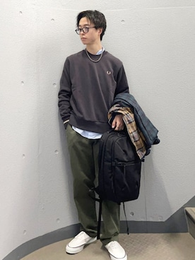 「アイテム（チノパンツ）」を使った、東松さん（メンズ・168cm）の秋コーディネート