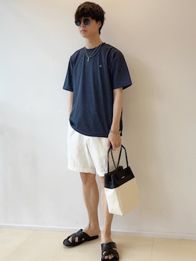 「アイテム（Tシャツ/カットソー、ブルー系）」を使った、東松さん（メンズ・168cm）の春コーディネート