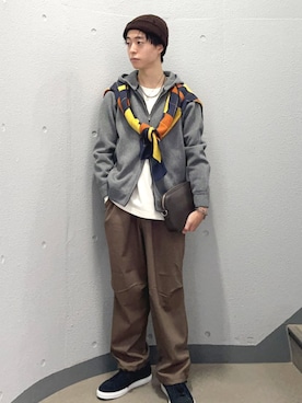 「SHIPS（シップス）のアイテム（スニーカー）」を使った、東松さん（メンズ・168cm）の秋コーディネート