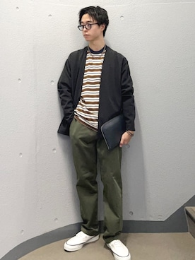 「アイテム（クラッチバッグ）」を使った、東松さん（メンズ・168cm）の秋コーディネート
