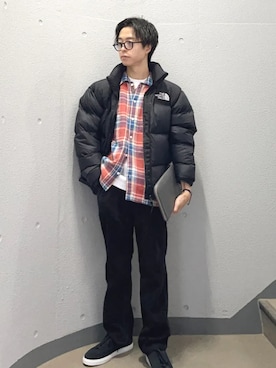 「SHIPS」｜「アイテム（ダウンジャケット/コート）」を使った、東松さん（メンズ・168cm）の秋コーディネート